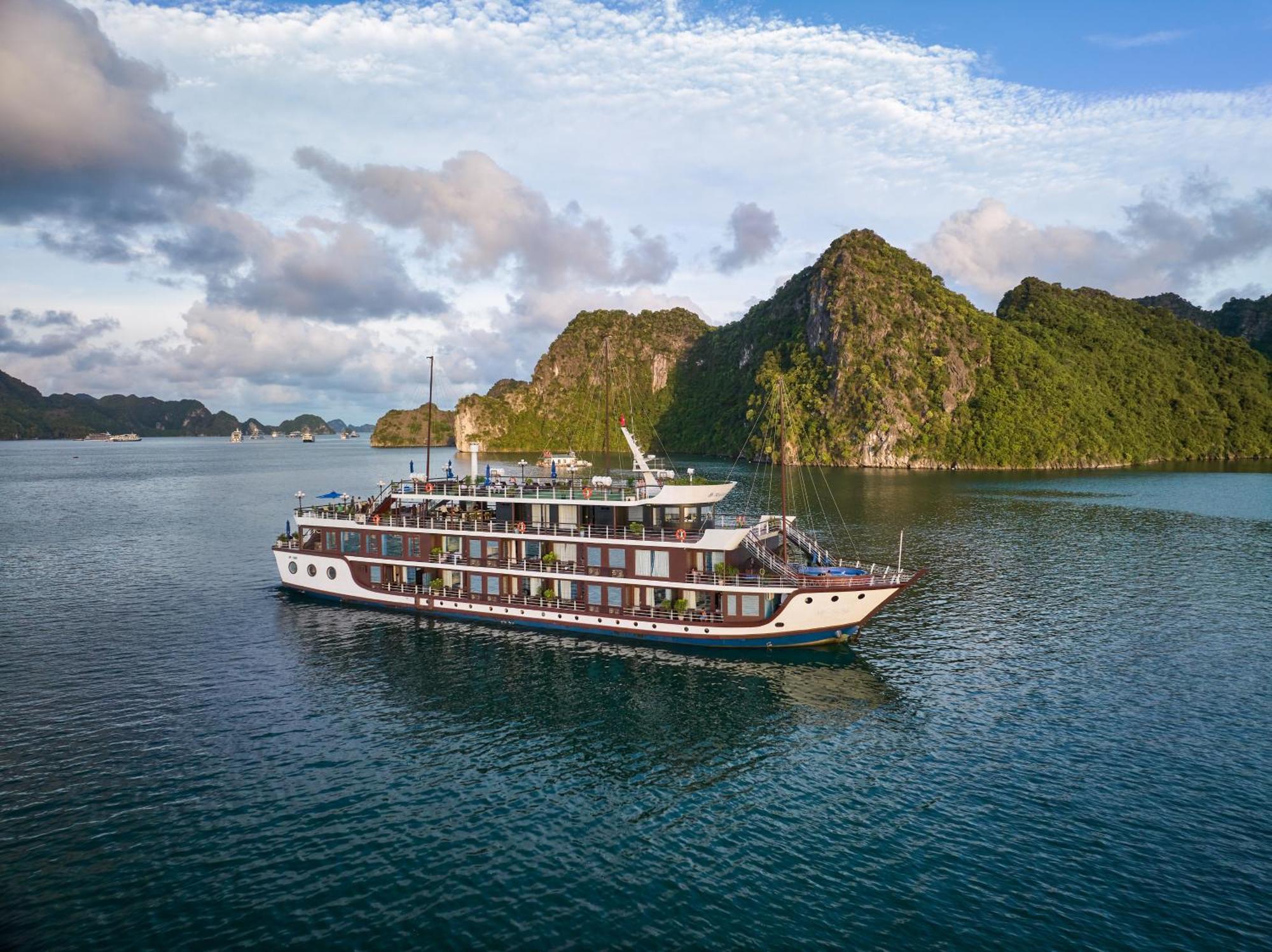 Hotel Rosa Cruise Ha Long Zewnętrze zdjęcie